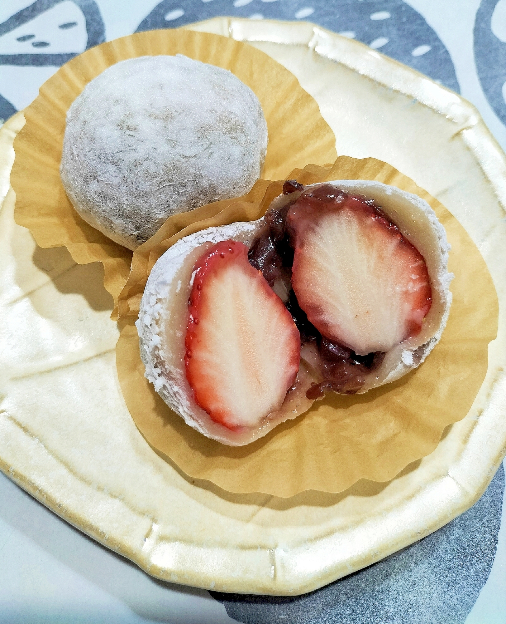 夫の作る苺大福