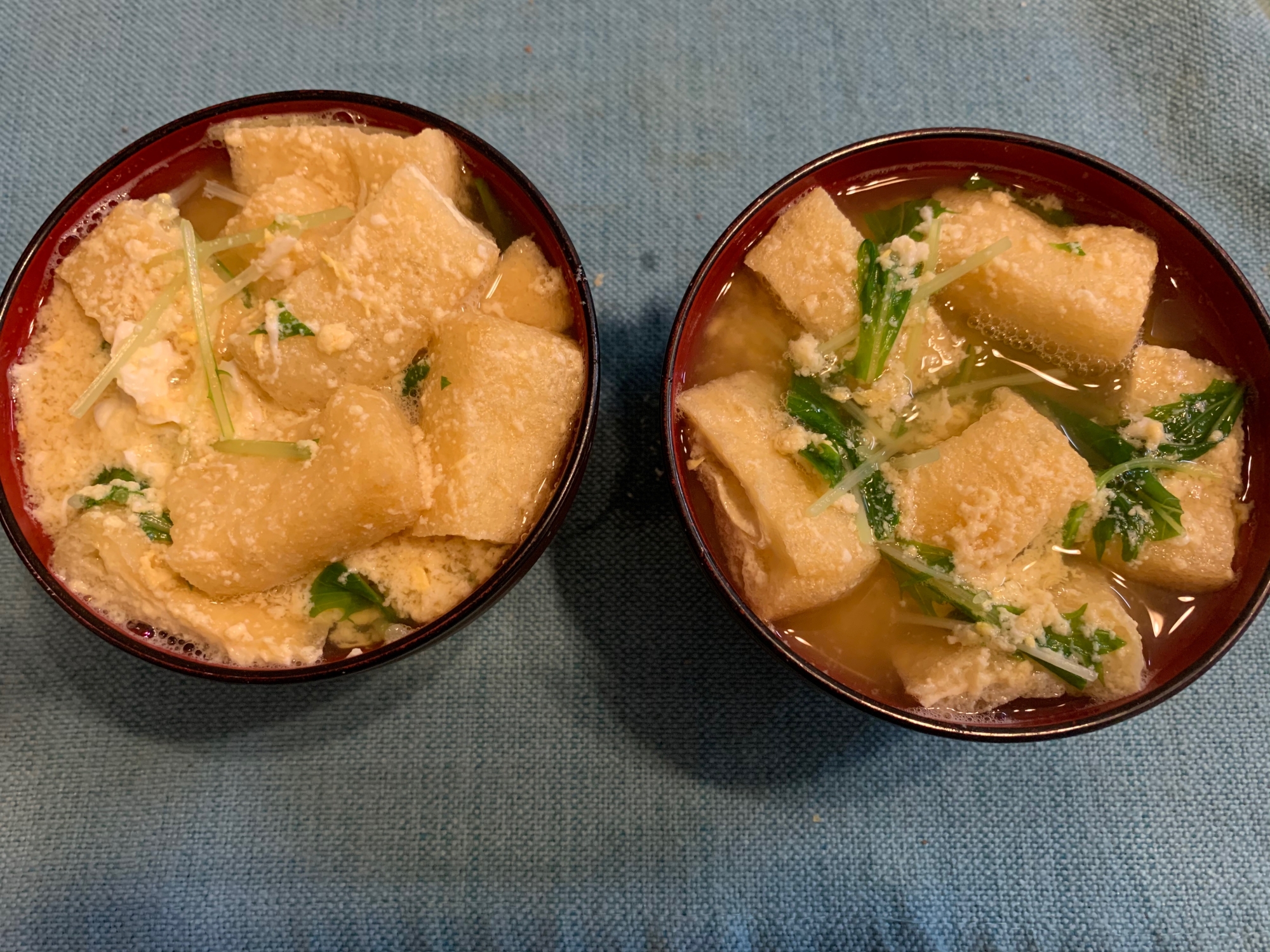 簡単2人分！水菜と油揚げの味噌汁