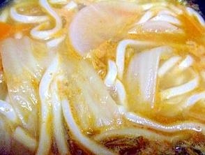 キムチ鍋の残りで♪キムチチゲうどん＊