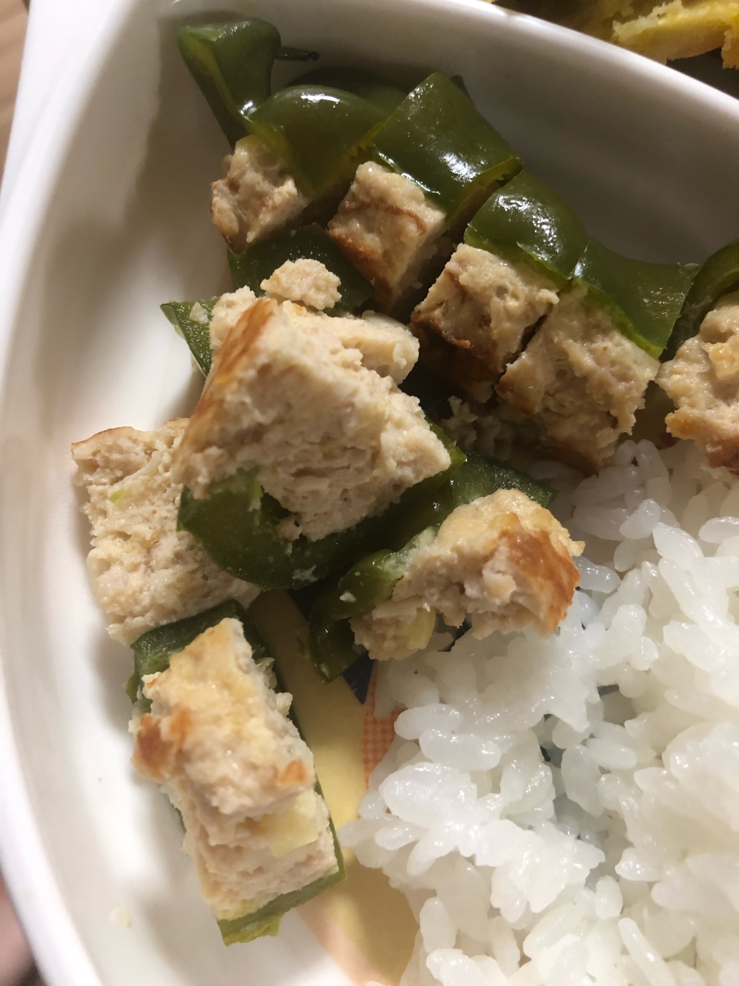 離乳食 幼児食 ピーマンの肉詰め レシピ 作り方 By Hsmama 楽天レシピ 離乳食 幼児食 ピーマンの肉詰め レシピ 作り方 By Hsmama 楽天レシピ