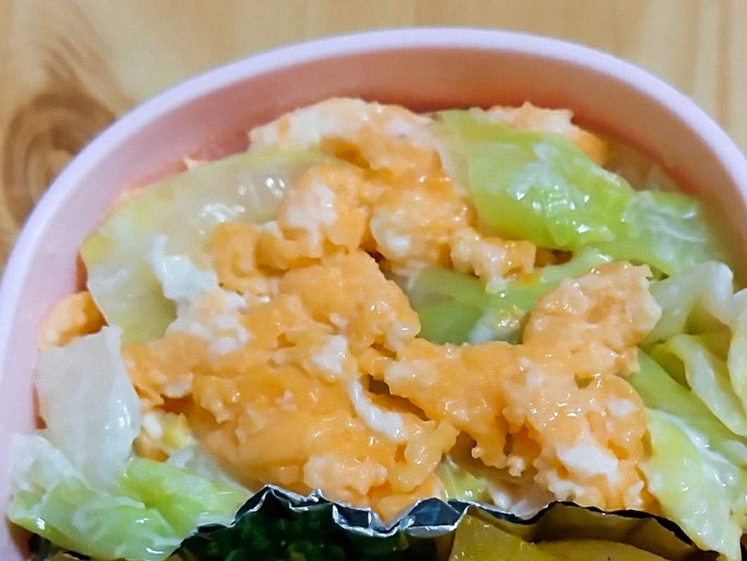 キャベツと炒り卵の柚子胡椒マヨ
