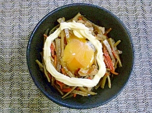 マヨきんぴら丼