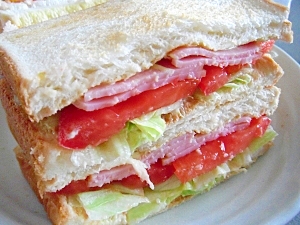 野菜たっぷり ハム レタス トマトのサンドイッチ レシピ 作り方 By すぴかか 楽天レシピ 野菜たっぷり ハム レタス トマトのサンドイッチ レシピ 作り方 By すぴかか 楽天レシピ