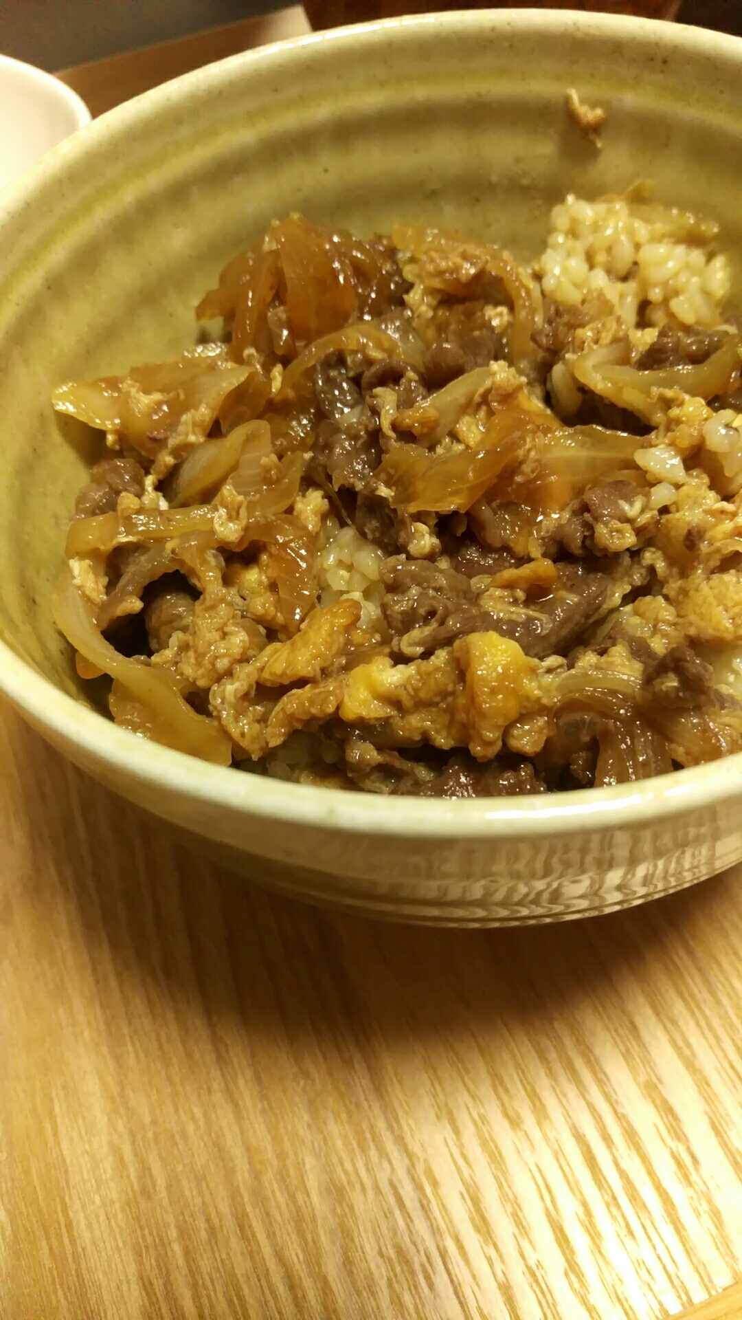 牛肉の卵とじ丼