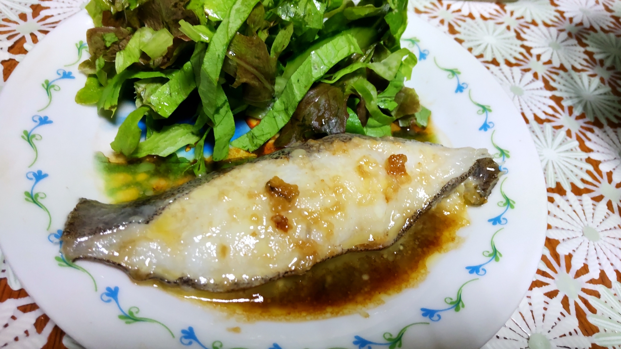 カレイのムニエル バター醤油ソース レシピ 作り方 By 楽天レシピ カレイのムニエル バター醤油ソース レシピ 作り方 By 楽天レシピ