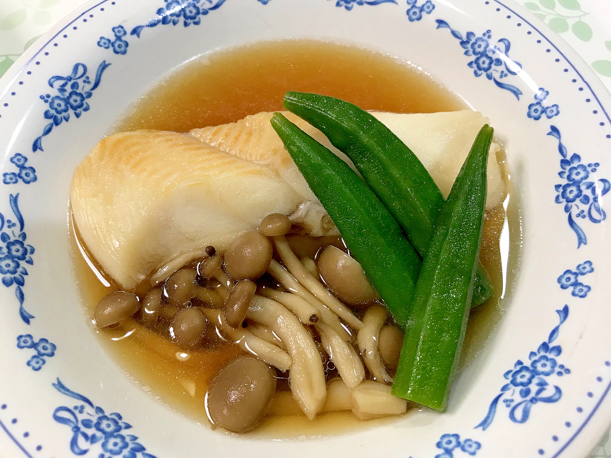 冷凍のままで アブラカレイとしめじの煮付け レシピ 作り方 By もぐもぐばばち 楽天レシピ 冷凍のままで アブラカレイとしめじの煮付け レシピ 作り方 By もぐもぐばばち 楽天レシピ