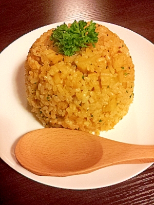 β-カロチンたっぷり★にんじんのコンソメ炒飯