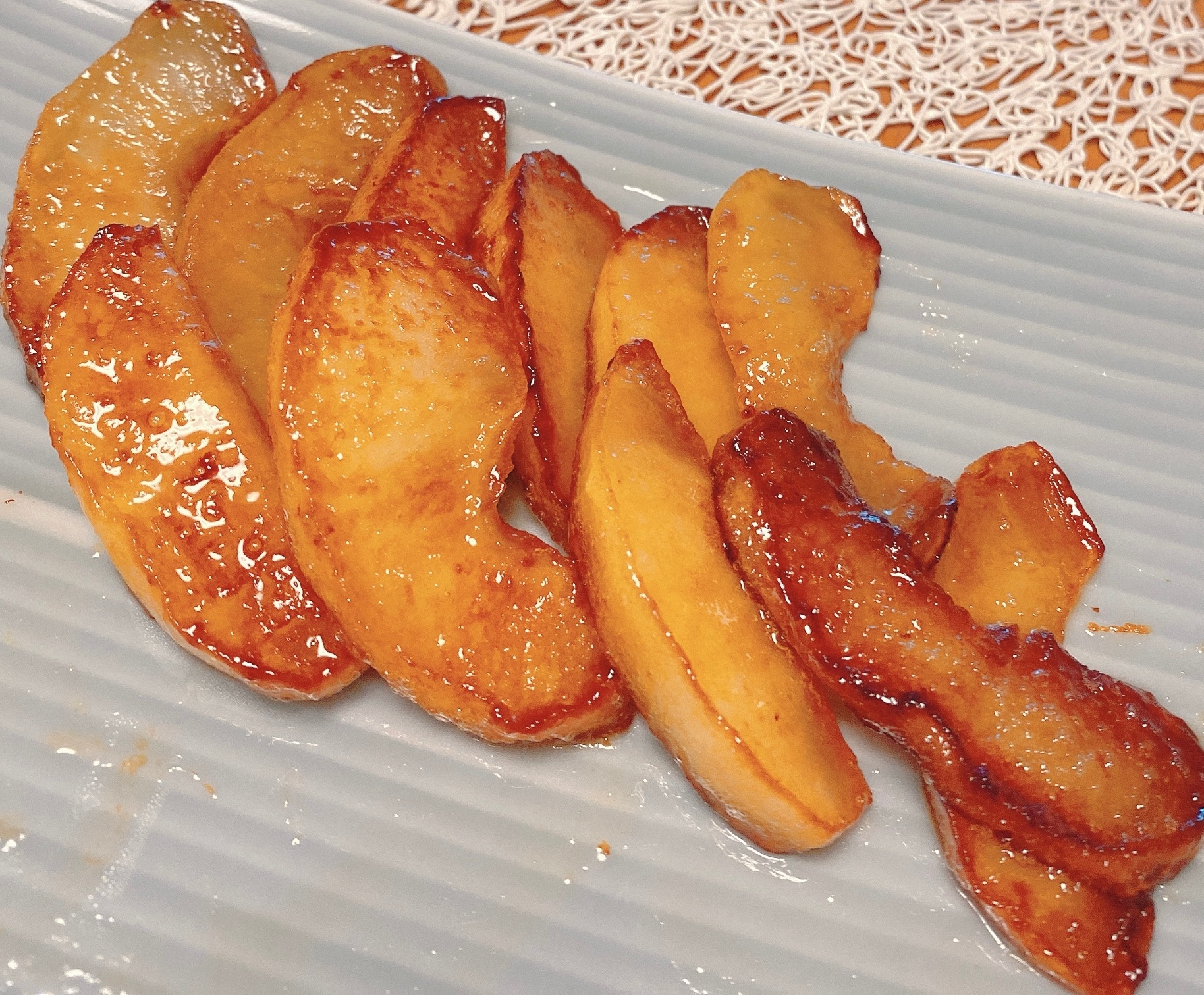 りんごのキャラメリゼ