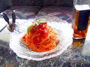 おうちで簡単、本格的　冷製トマトパスタ