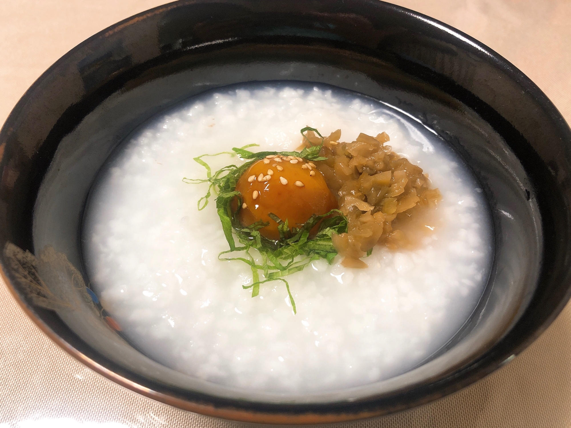 おかゆにトッピング！卵黄の醤油漬け