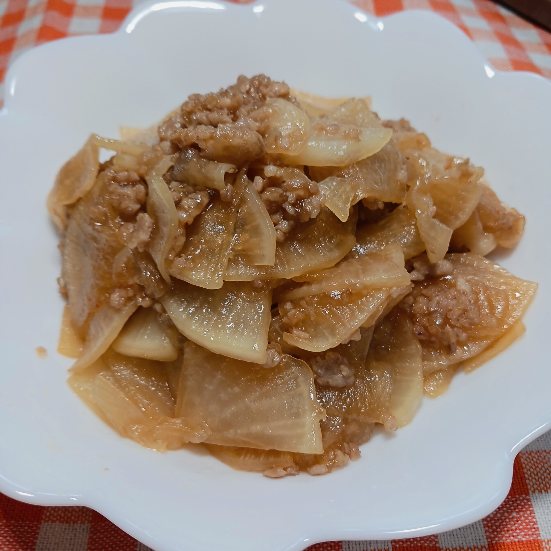 大根と鶏ひき肉の甘辛炒め(〃^ω^〃)