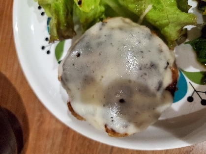 パーティーに！子ども大好き♡チーズハンバーグ