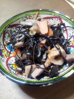 高野豆腐とあらめの煮物