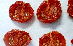 sakura*ミニトマトで自家製ドライトマト