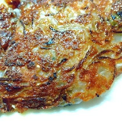 焦げ目がありますが表面カリカリで美味しかったです(^∇^)
チーズを多めに入れてみたら一段と美味しかったです(o^∀^o)