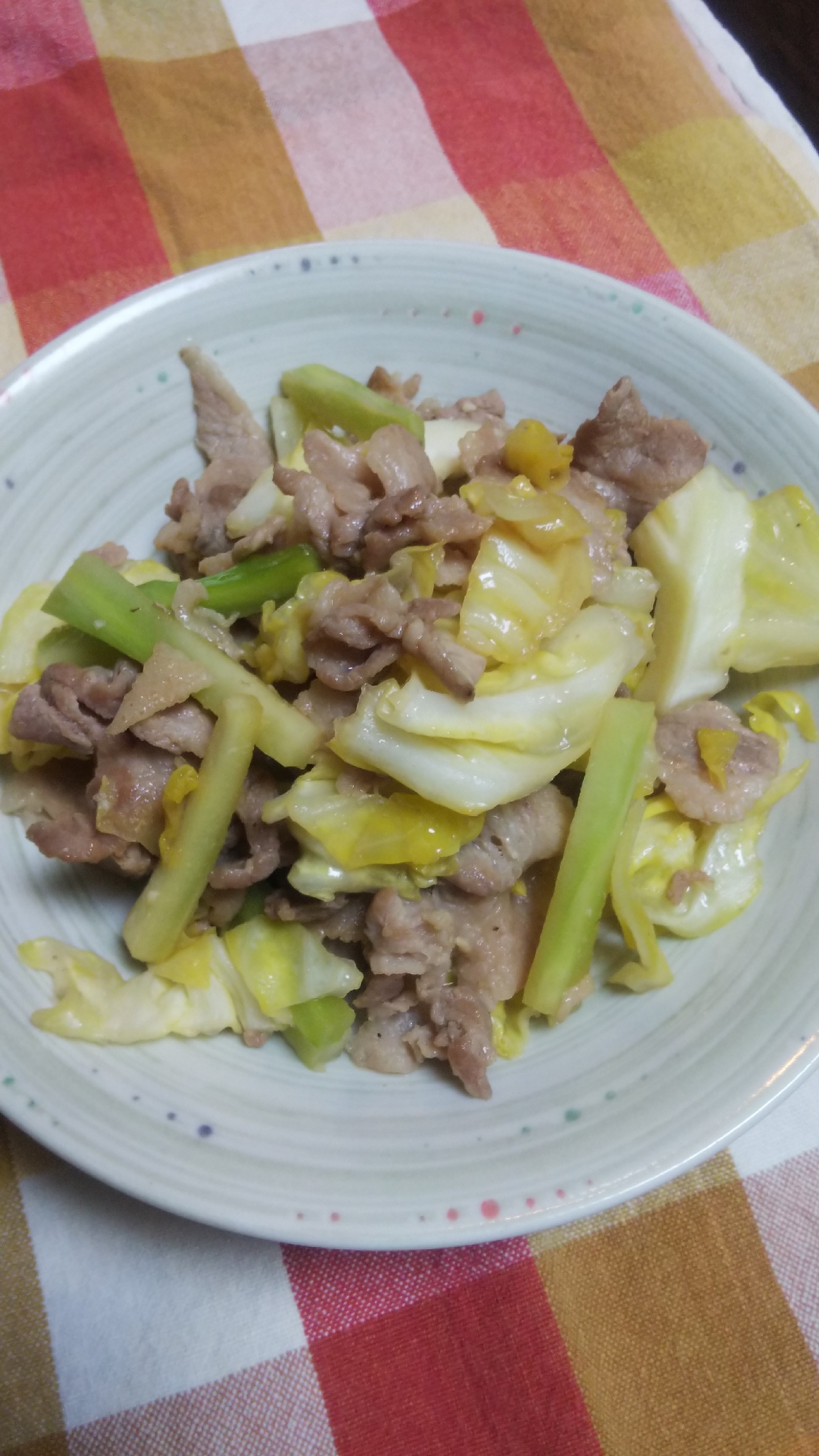 爽やか☆豚肉とキャベツのにんにく醤油ソテー