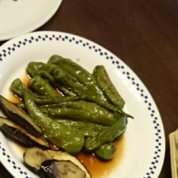 しし唐辛子の蒸し揚げ