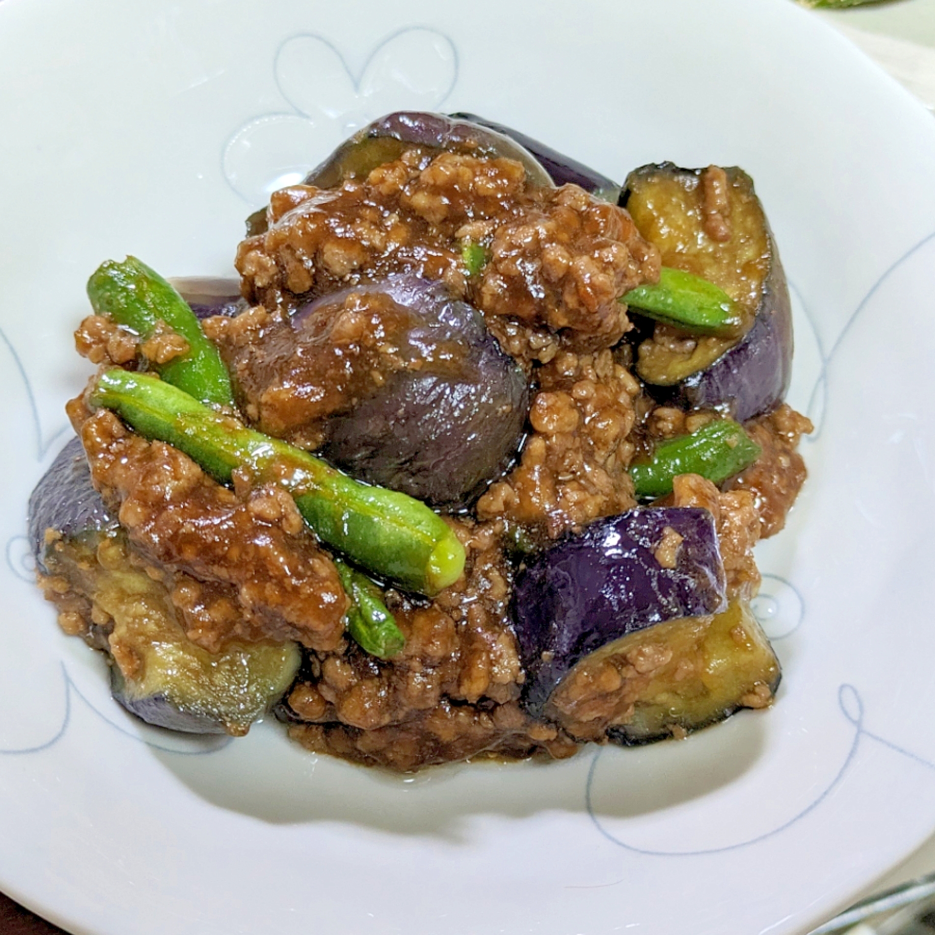 ササッと簡単♪節約レシピ☆茄子と挽き肉スタミナ炒め