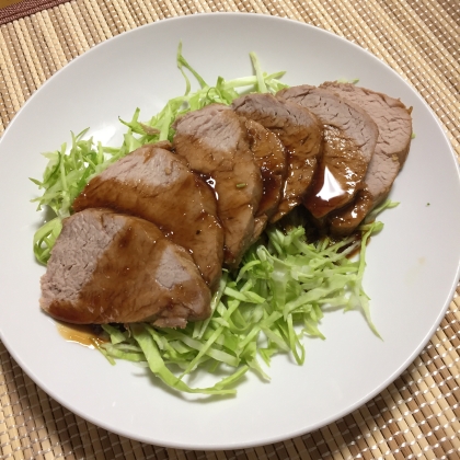 とっても美味しかったです(๑ᴖ◡ᴖ๑)♪
お肉だけでなく、タレも旨旨です！美味しすぎて、キャベツをもっと切ればよかったと後悔しました(T_T)絶対にリピします！