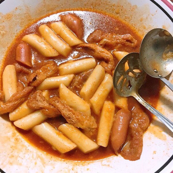 暑い夏には辛いもの トロッとチ ズトッポギ レシピ 作り方 By Azuazu 楽天レシピ 暑い夏には辛いもの トロッとチ ズトッポギ レシピ 作り方 By Azuazu 楽天レシピ