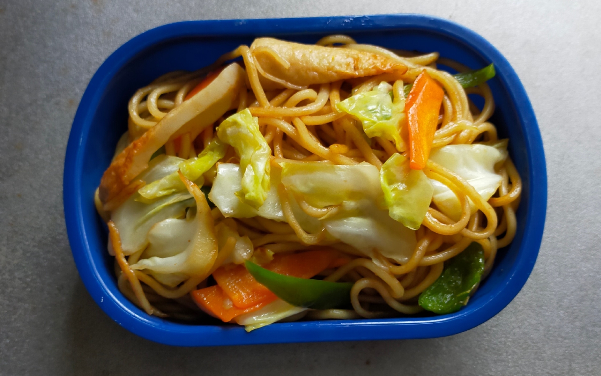 野菜と竹輪のソース焼きそば