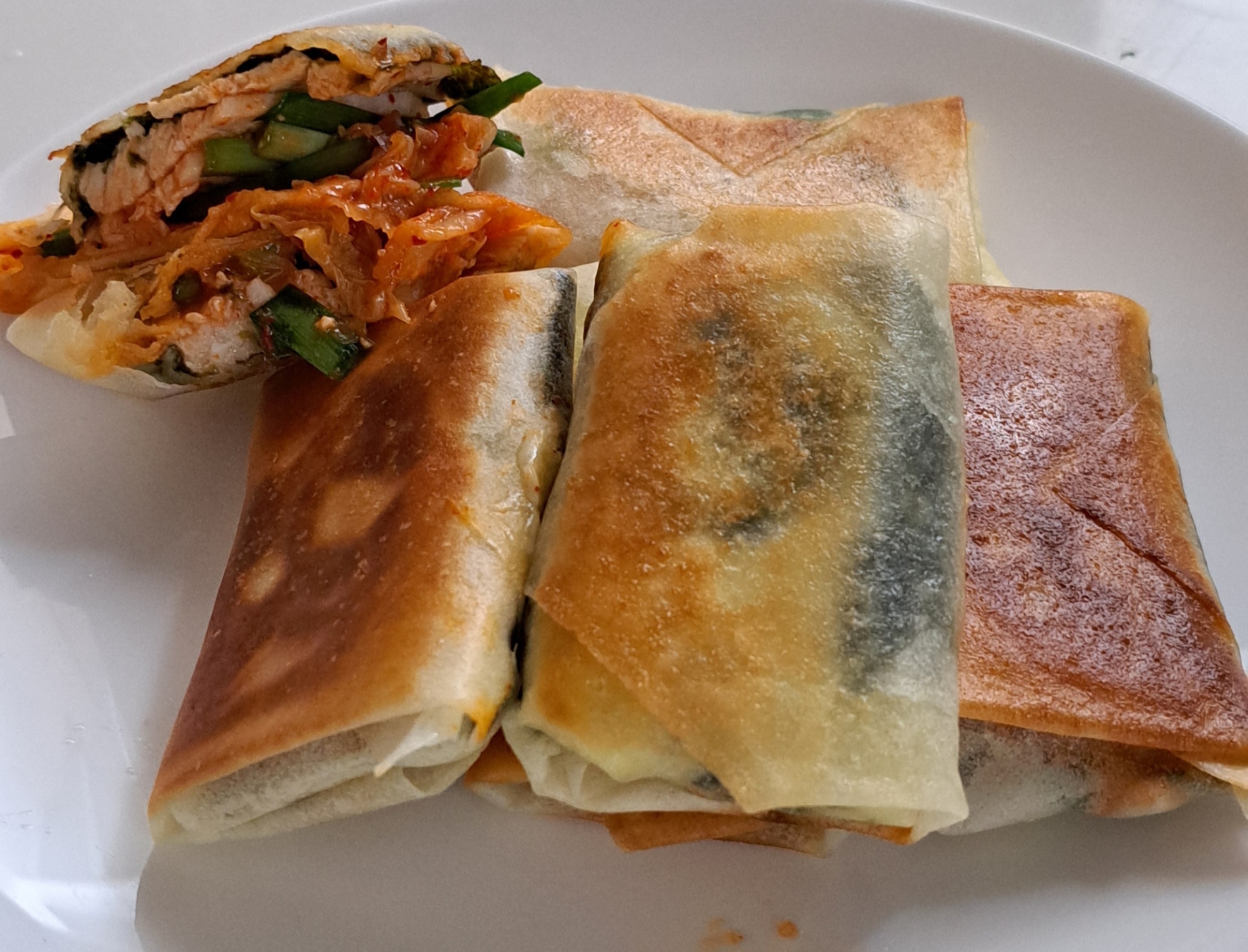 キムチ&チーズ&サラダチキンの春巻き