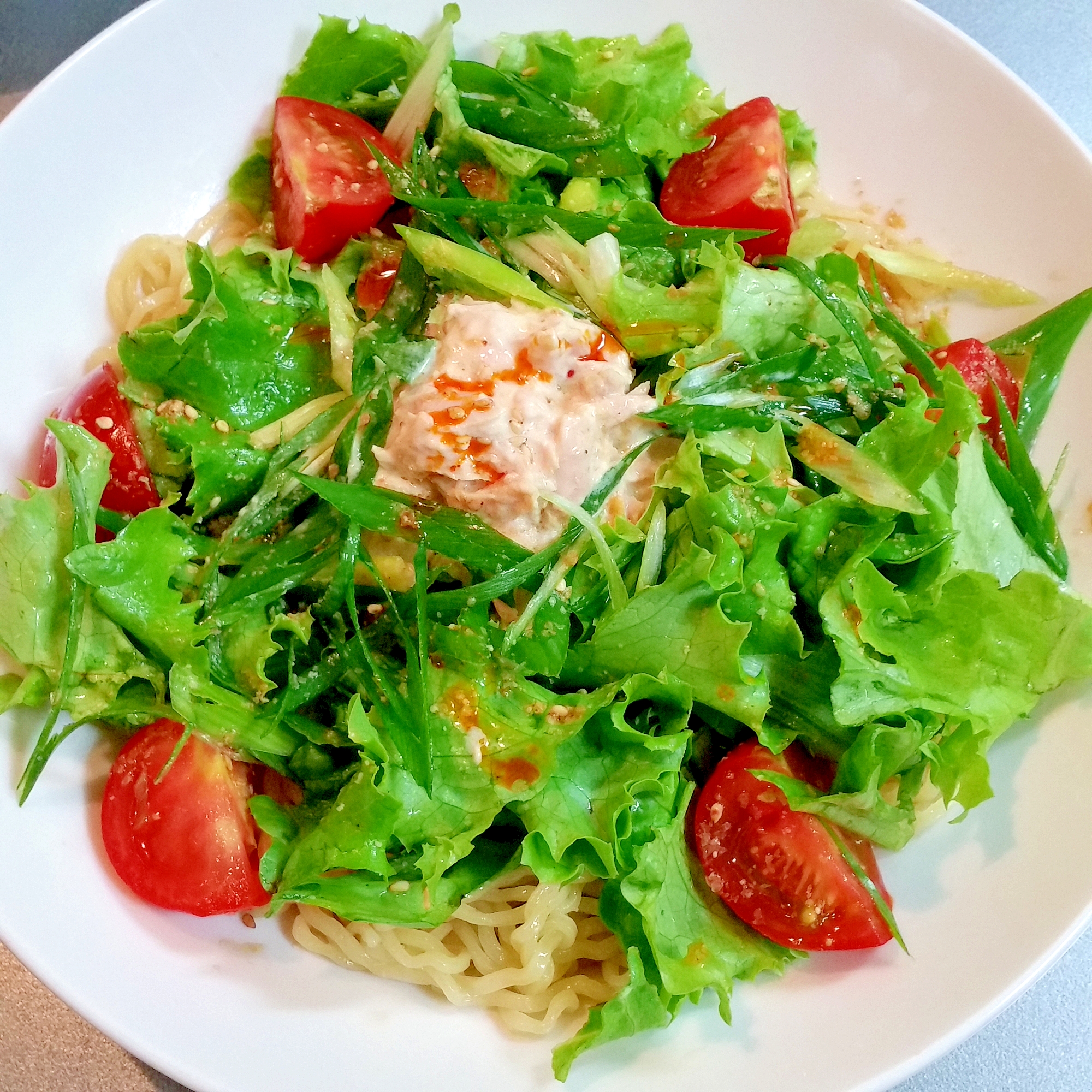 担々風味の！冷たいサラダ麺