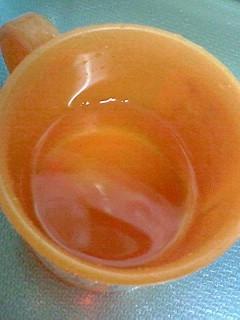 しょうが紅茶用に購入したしょうがパウダーを入れてみました☆
ジュース感覚で飲めて美味しかったです(*^_^*)