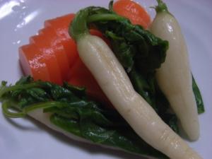 酒粕と白だしでつけるミニ大根とにんじんの漬物 レシピ 作り方 By 一点集中力 楽天レシピ