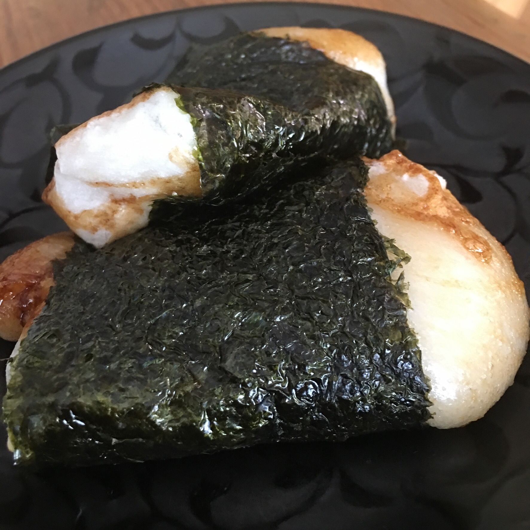 砂糖しょうゆ味焼き餅