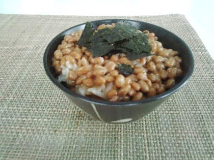 簡単♪混ぜるだけ☆納豆入り卵かけご飯