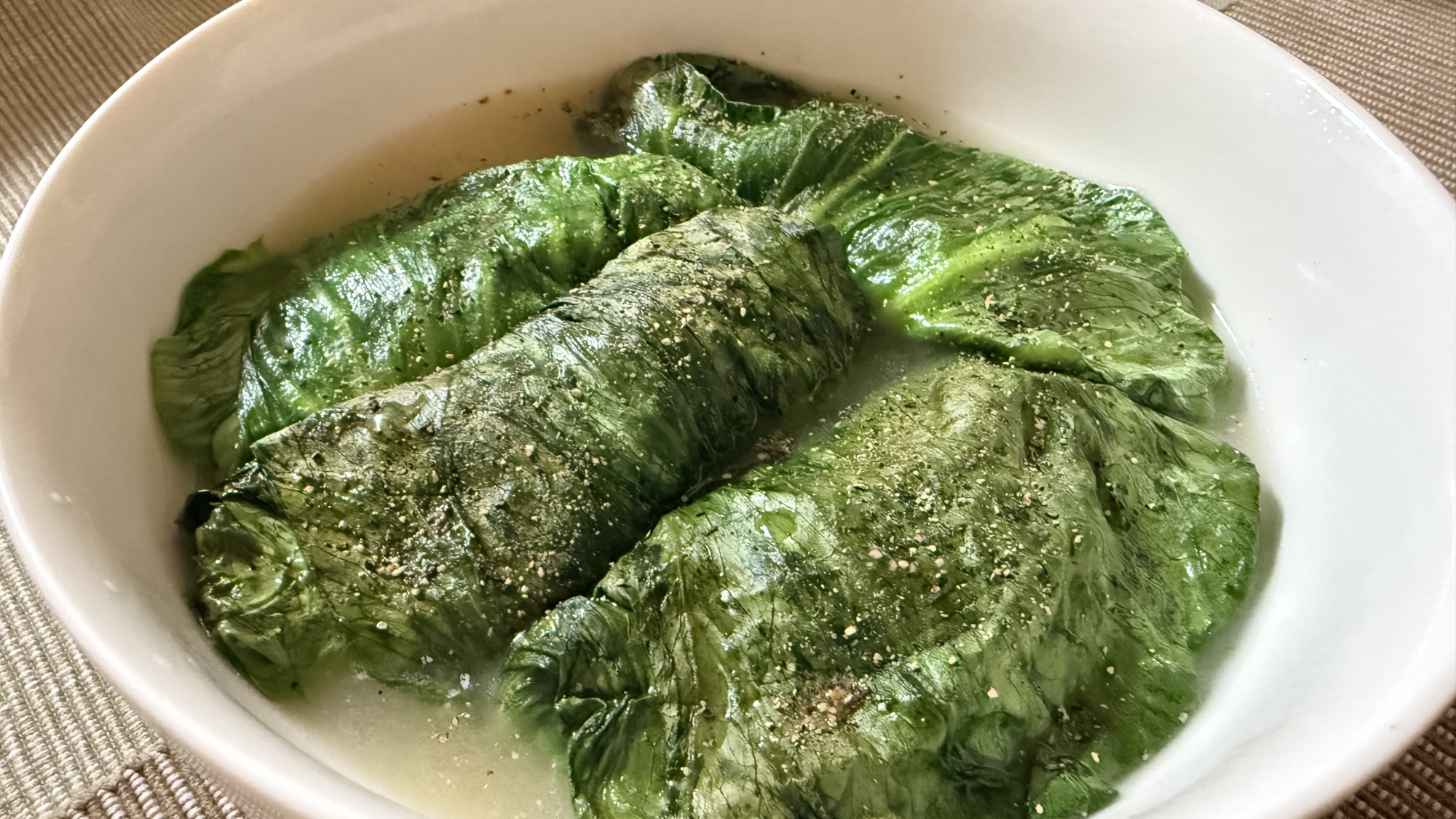 簡単!冷凍餃子でロールレタス