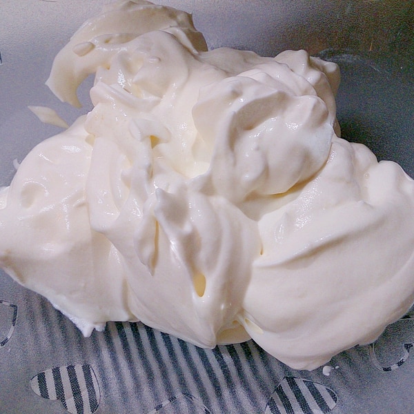 生クリームを時短で固めのホイップクリームにする方法 レシピ 作り方 By Hideok8 楽天レシピ 生クリームを時短で固めのホイップクリームにする方法 レシピ 作り方 By Hideok8 楽天レシピ