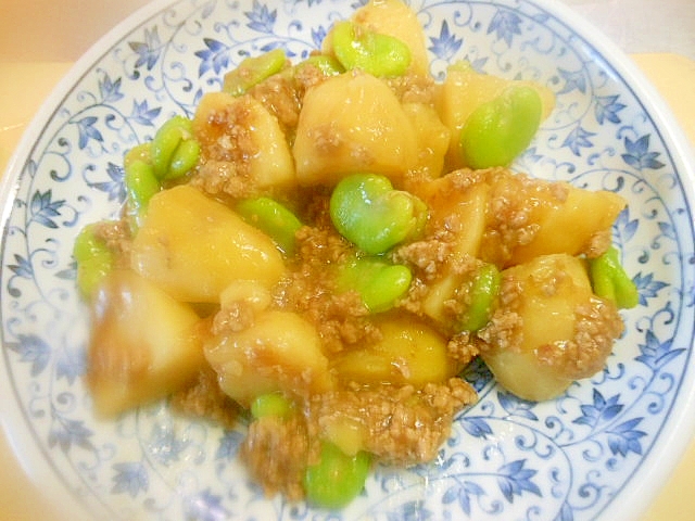 ★新じゃが芋とそら豆の豚挽肉の餡かけ煮☆