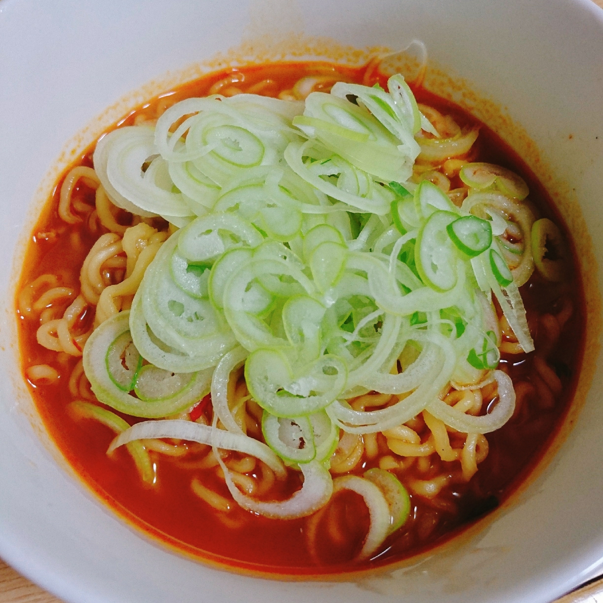 ネギたっぷり激辛 辛ラーメン