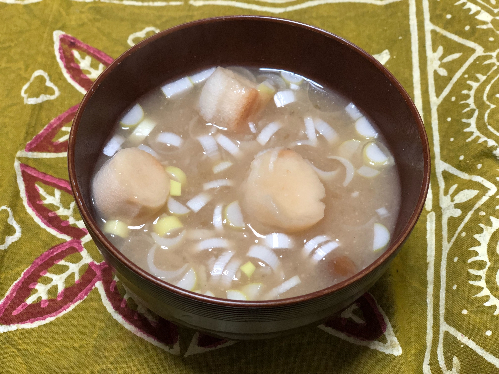 なめこと焼麩のお味噌汁♪