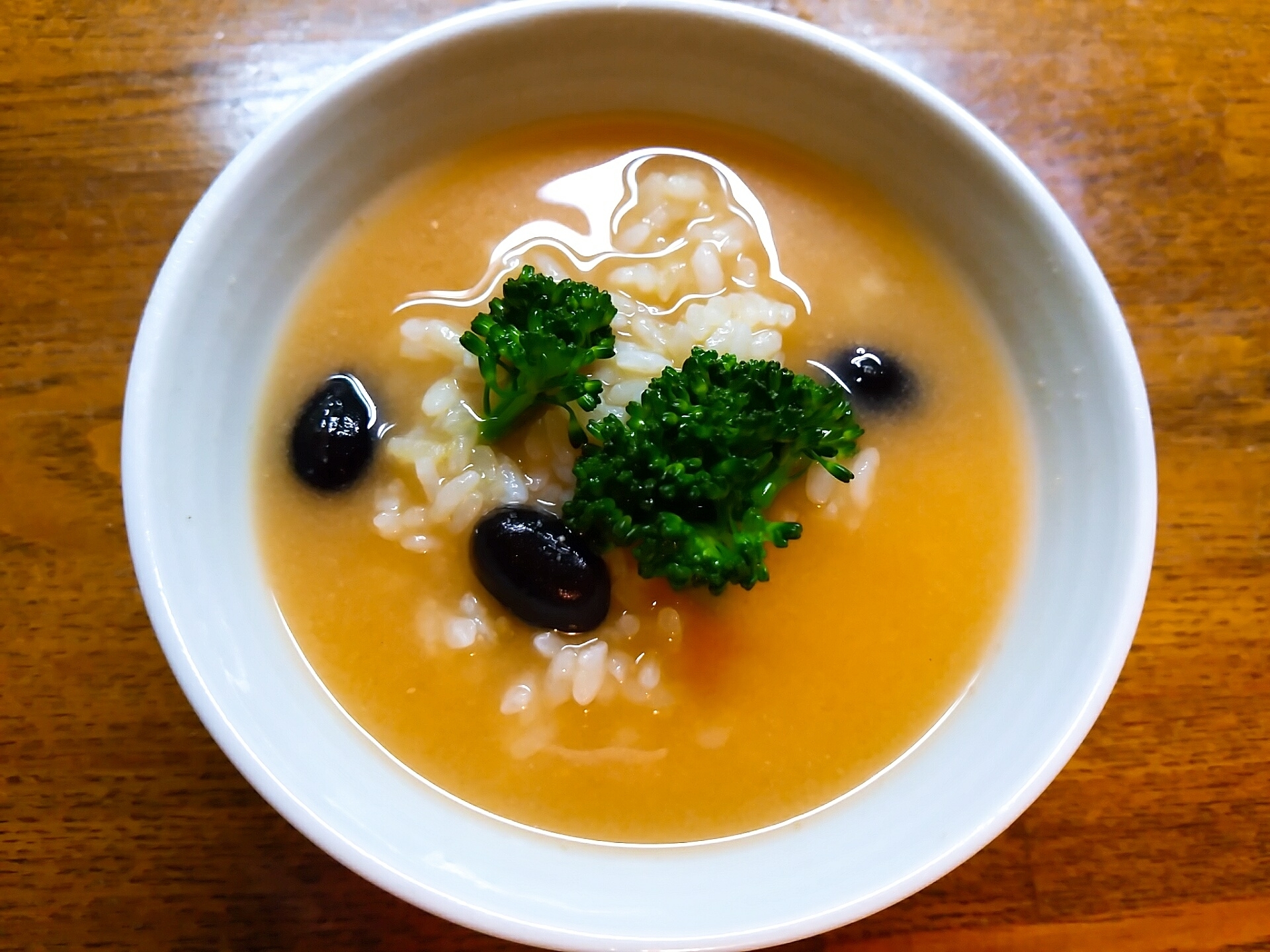 黒豆とブロッコリーの味噌かけご飯