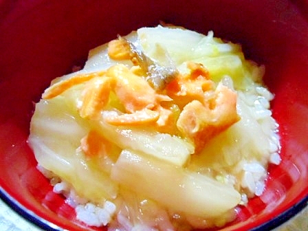 残った焼き鮭で　☆　鮭と白菜のあんかけ小丼