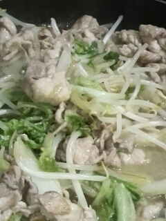 豚肉と白菜の中華風炒め煮