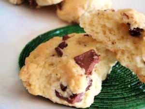 HMで簡単!なんちゃってスタバ風チョコスコーン