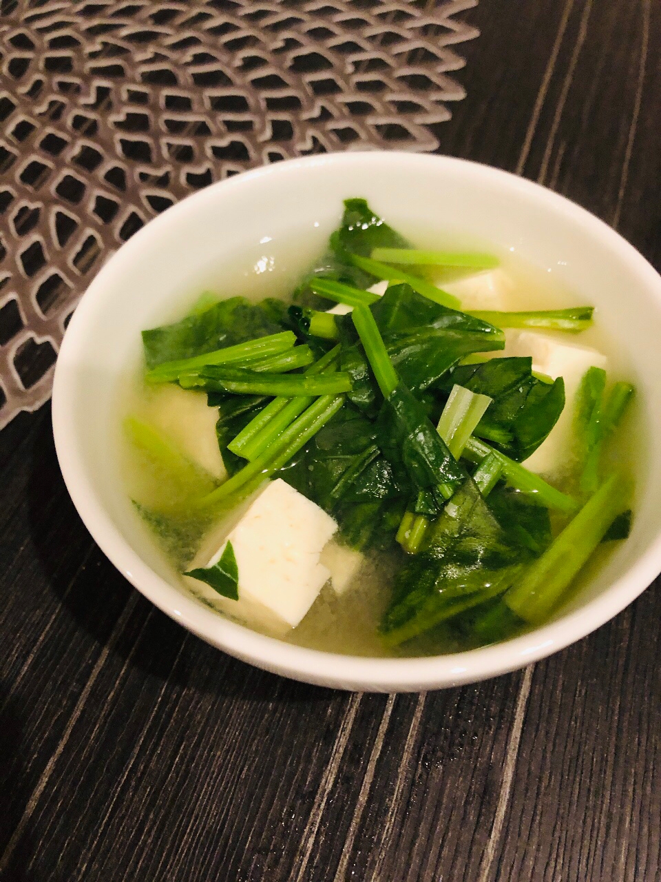 朝食に☆ほうれん草と豆腐の味噌汁