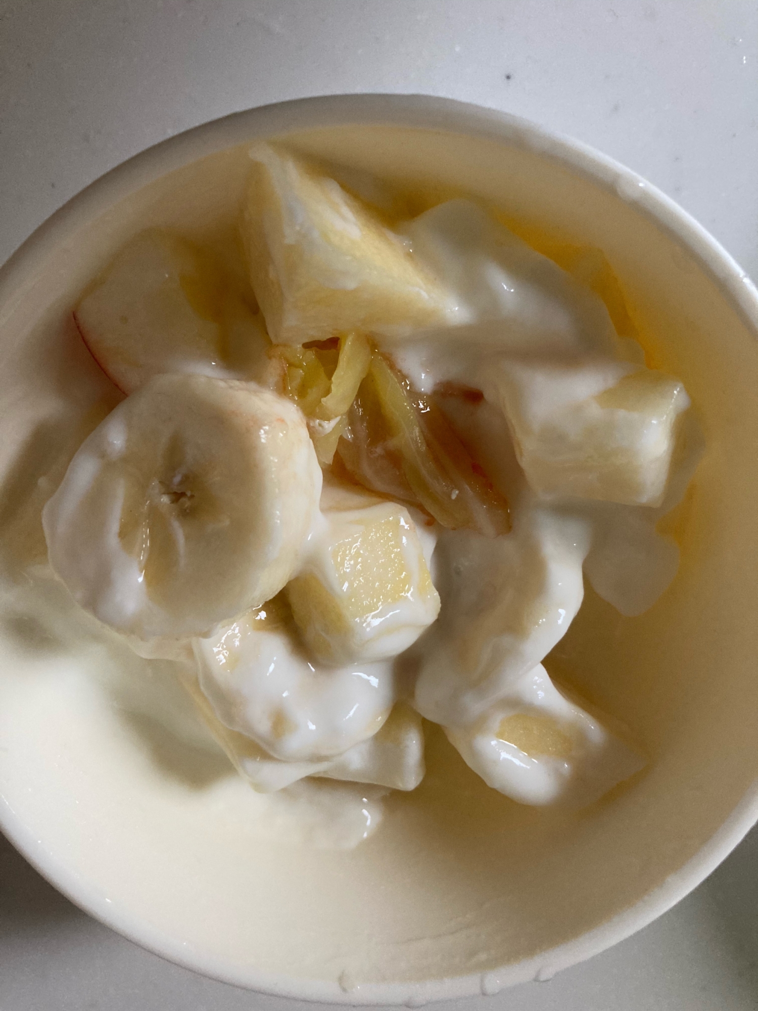 離乳食＾＾　洋梨とバナナとキャベツヨーグルト
