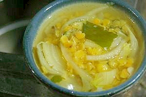 レンズ豆と白菜の塩スープ