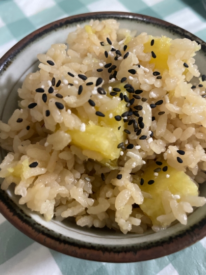 ほっこり秋味♡さつま芋ご飯