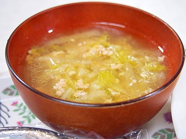 白菜ととりひきにくのスープ