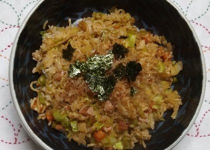 具材がちょっと違いますが、初めてのそばめし 美味しくできました(*^^*)レシピありがとうございます。