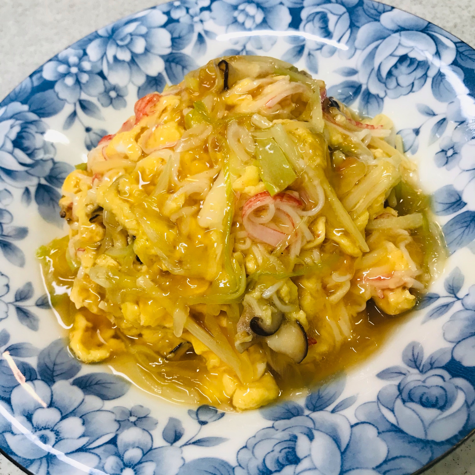 卵とカニカマのあんかけご飯 レシピ 作り方 By ひよこピッピ 楽天レシピ