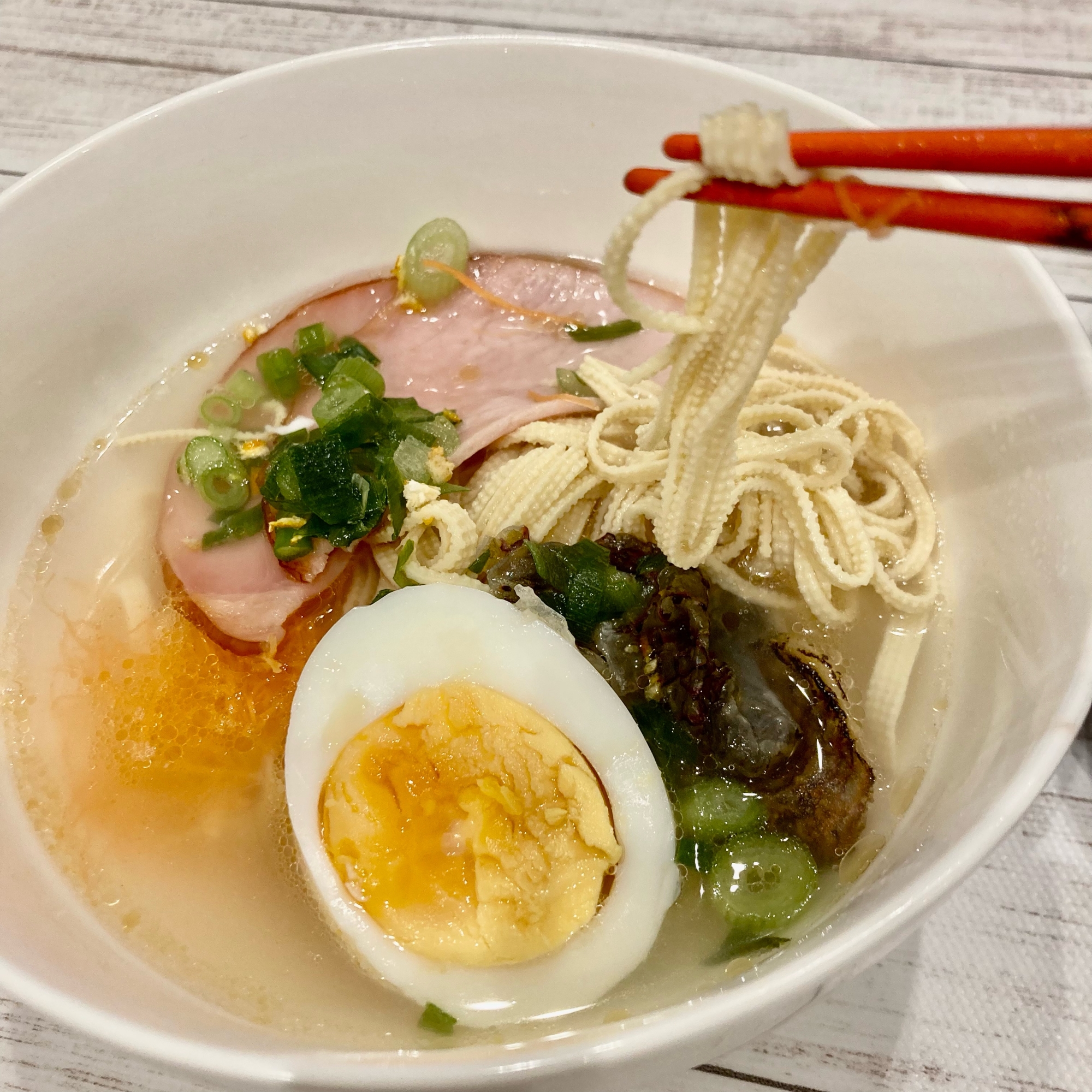 糖質オフの鯛出汁ラーメン！