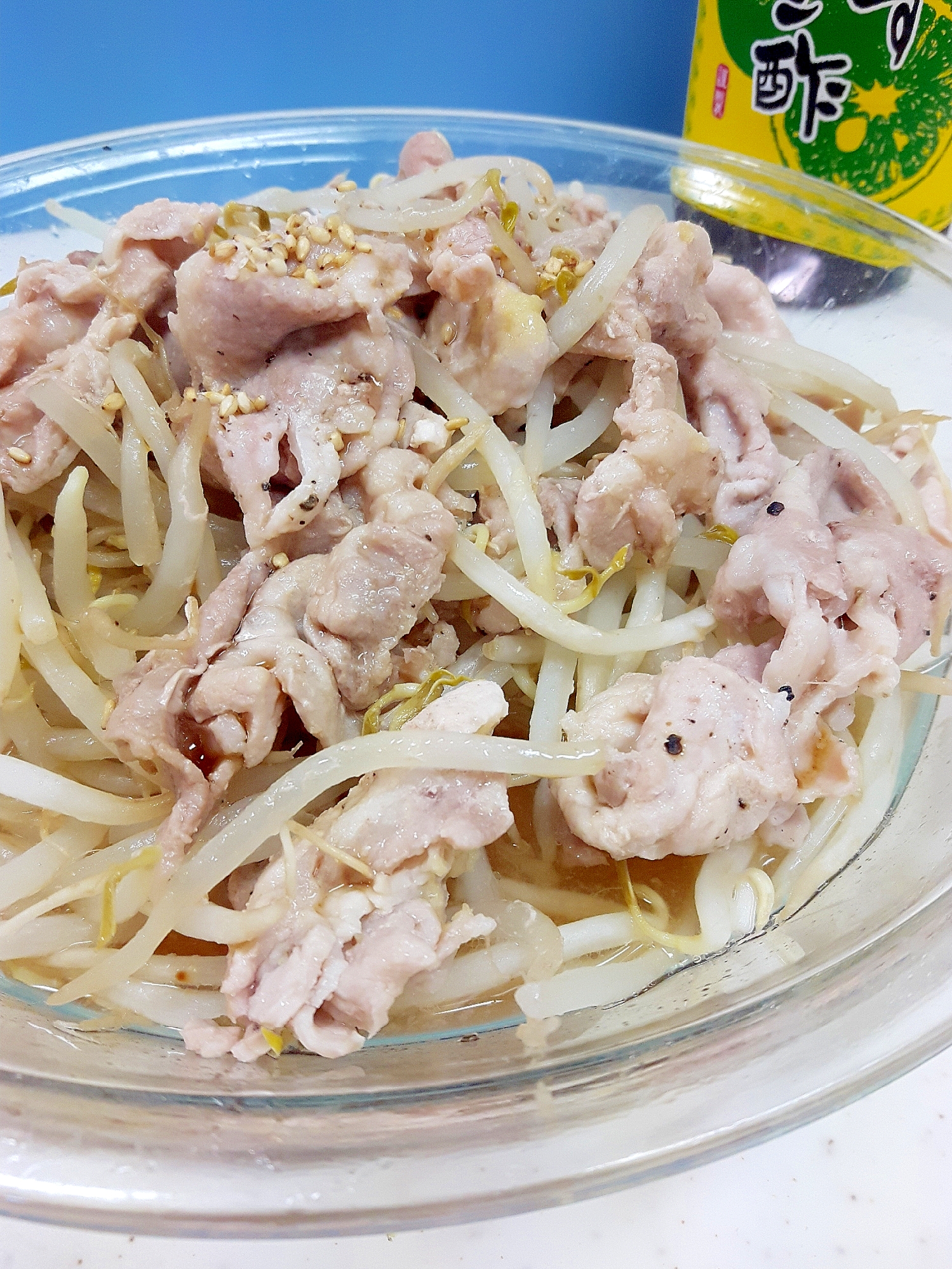 電子レンジで！(^^)もやしと豚肉のポン酢和え♪