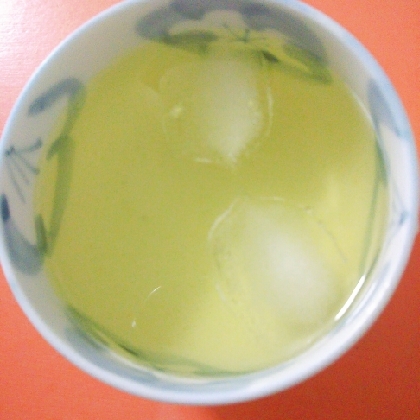 カフェインレスの冷た〜い緑茶☆